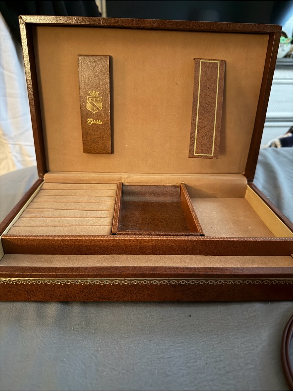 Vintage Leather Watch and Accessory Organizer - Brown